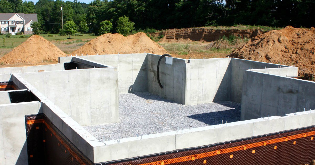Заказать фундамент с подвалом Инта. Заказать под ключ цена от 3571 руб/м3